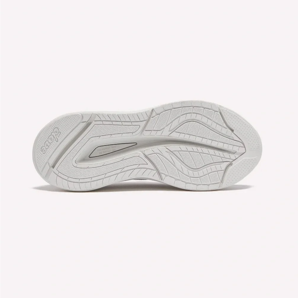 Clove All-White Chunky Athletic Sneaker - Picture 5 of 6